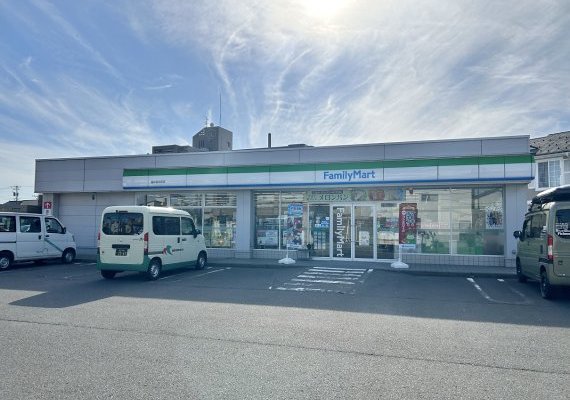 ファミリーマート 福井高木町店