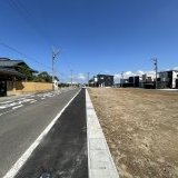 現地写真（西側前面道路）