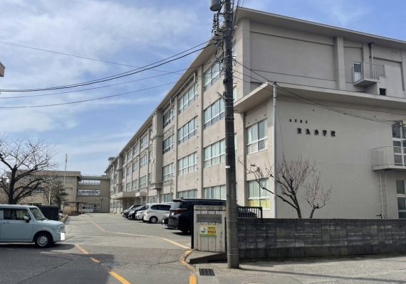 金沢市立米丸小学校