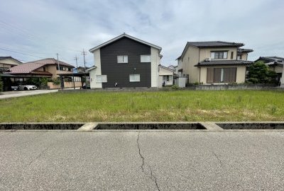 金沢市神谷内町B棟　販売予定（全3区画）