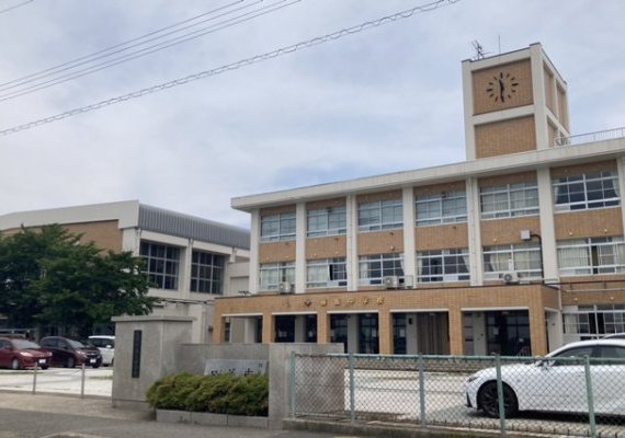 藤島中学校