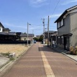 南側前面道路（西側から撮影）幅員5.0ｍ