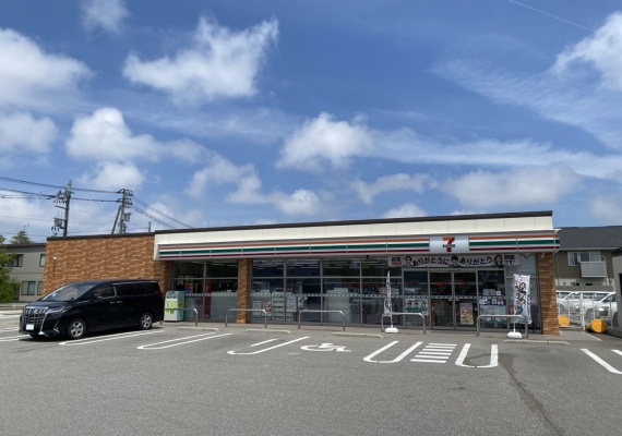 セブン・イレブン富山問屋町店