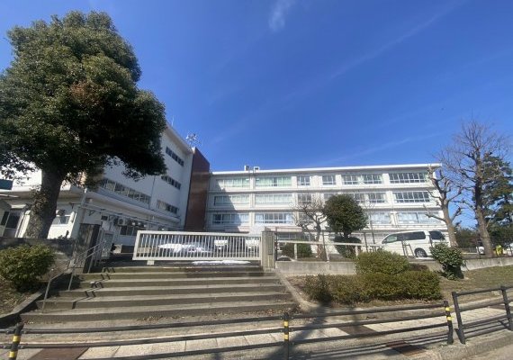 金沢市立粟崎小学校