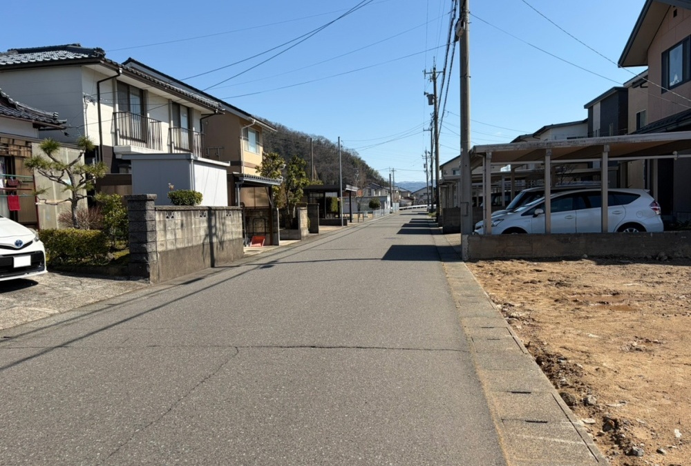 北側道路