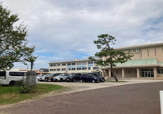 鯖江東小学校