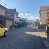 北側道路（西方向）