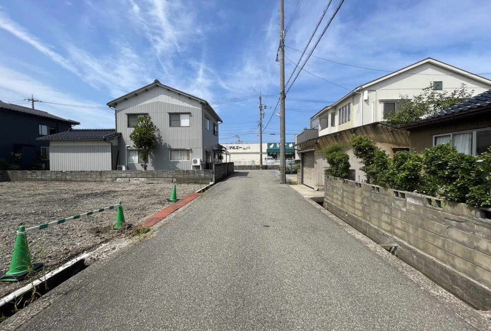 前面道路（東側から撮影）幅員:5.39ｍ
