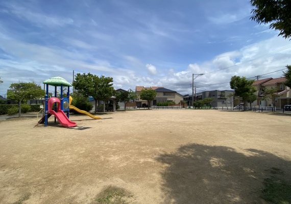 松村なかよし公園