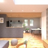 やわらかなグレーのアクセントクロスが落ち着きを添え、広く巡る木目の下がり天井がLDKに温もりあるリッチな雰囲気を演出します。