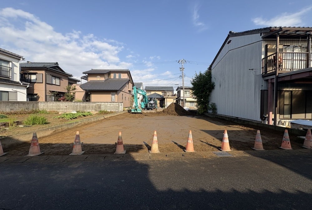 B区画現地写真（奥:A区画）