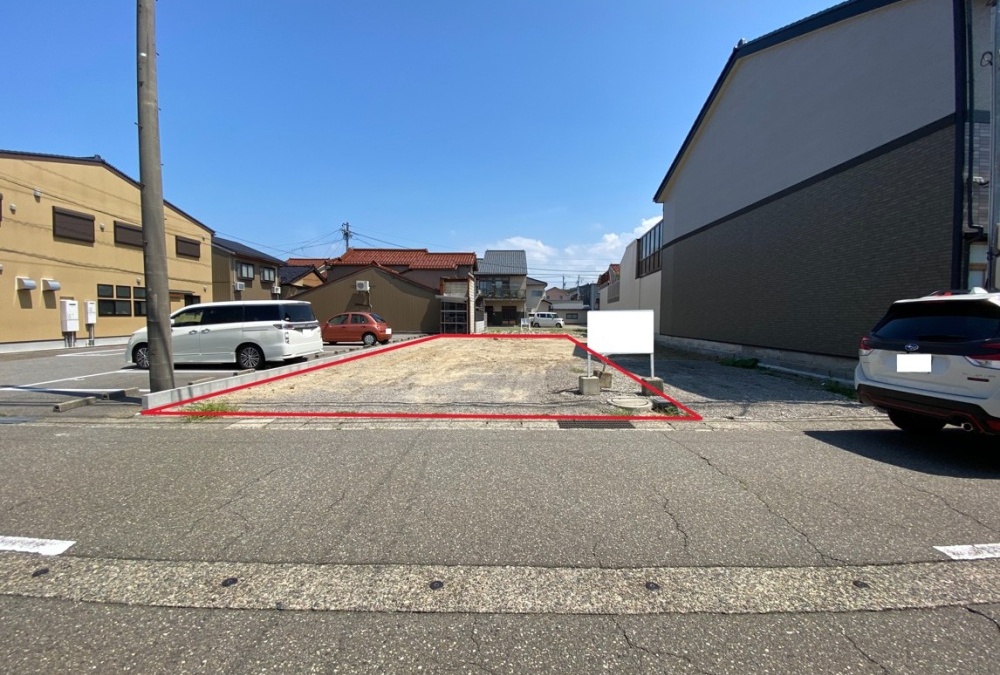 敷地全体（西側から撮影）