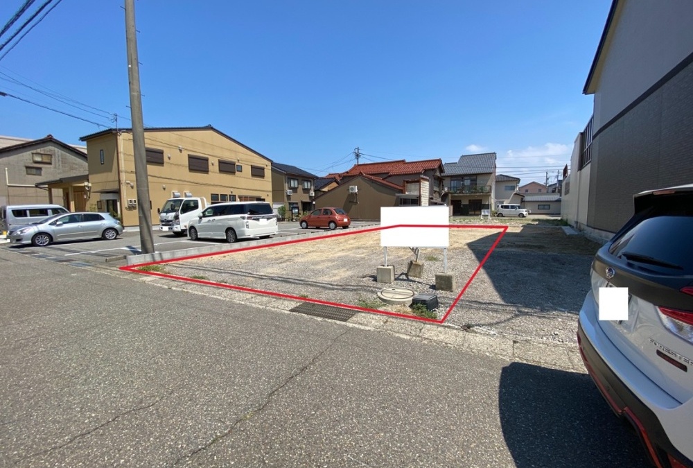 敷地全体（南西側から撮影）