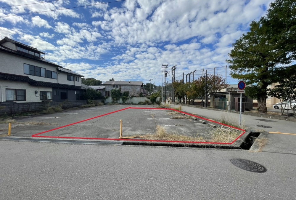 敷地全体（東側から撮影）