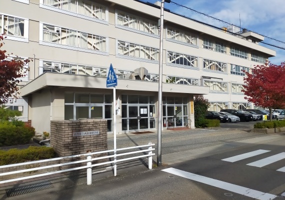 西南部中学校
