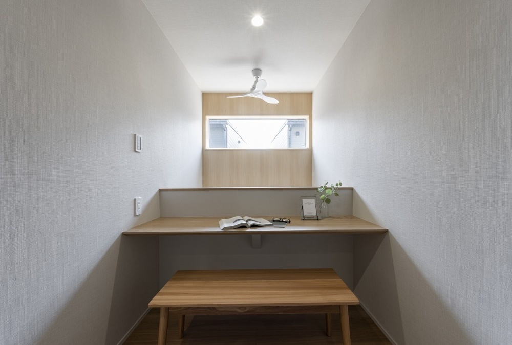 2階のカウンタースペースでは、趣味やワークスペースを共有できます。