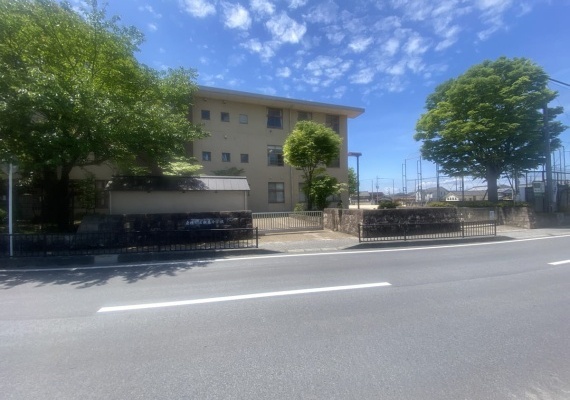 彦根市立旭森小学校