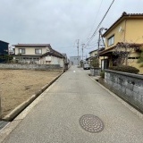 北側前面道路（東側から撮影）幅員：4.59ｍ