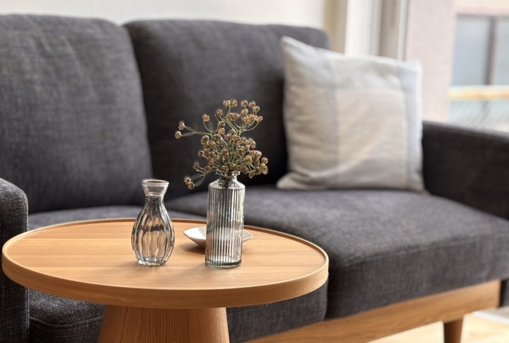 シックなデザインのリビングでしっぽり大人なカフェ気分を味わえます♪