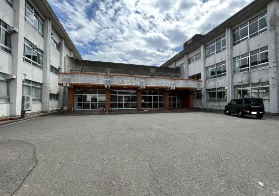 中央小学校　