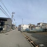 前面道路（南側から撮影）幅員：8.45m