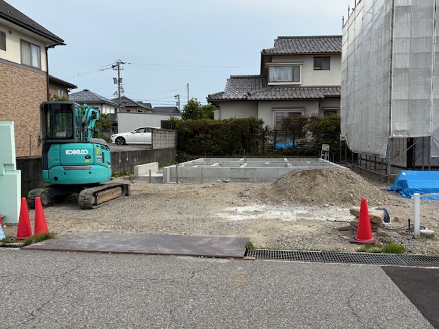B棟建築中写真（2025年6月撮影）