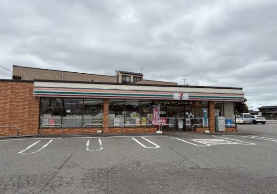 セブンイレブン富山下冨居店