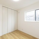 4.5帖の洋室１にもクローゼット完備♪