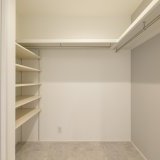 1階の洗面所横のファミリークロークは使い勝手が良いです♪