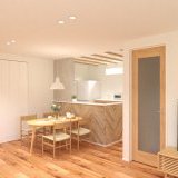 キッチンの天井に設けられた化粧梁が、LDKの空間を素敵に演出しています。木のぬくもりを感じられる上質な内装デザインです。