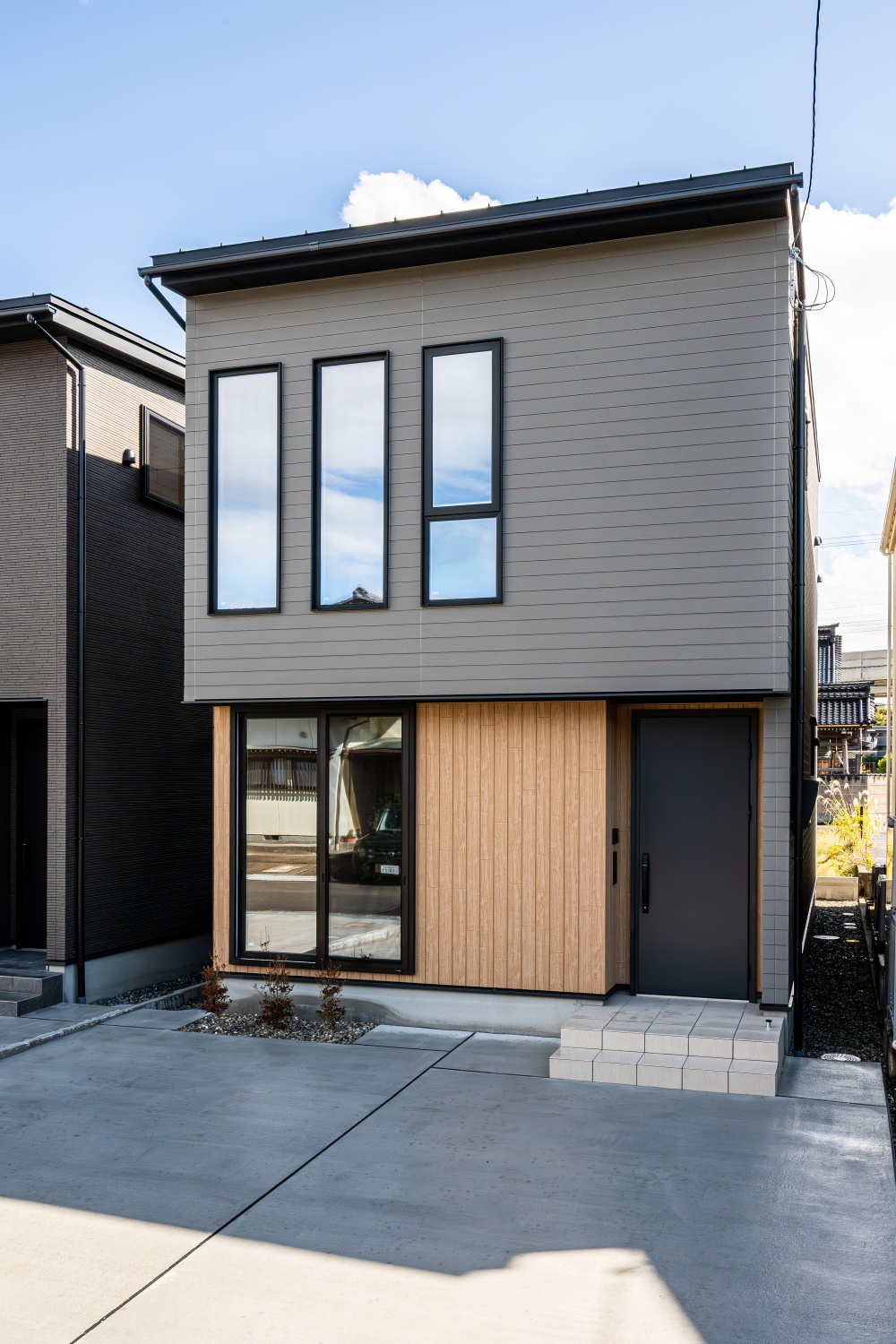 “デザイン性”と“住みやすさ”のバランスが取れた、新神田での住まい。