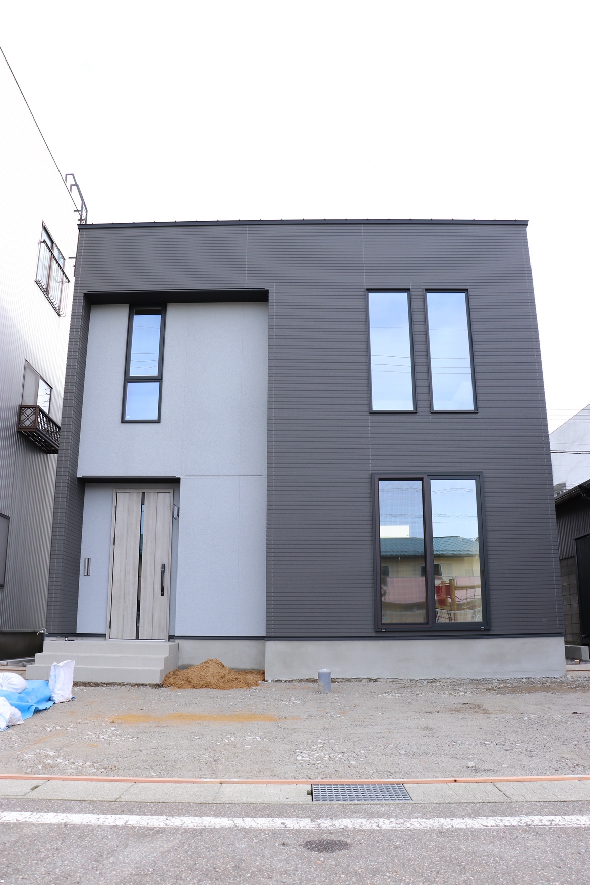 【河北郡津幡町A棟】工事進捗状況　※内見可能です♪