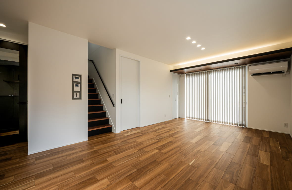 質感と光が織りなす寛ぎのLDK｜福井県福井市｜分譲住宅施工事例