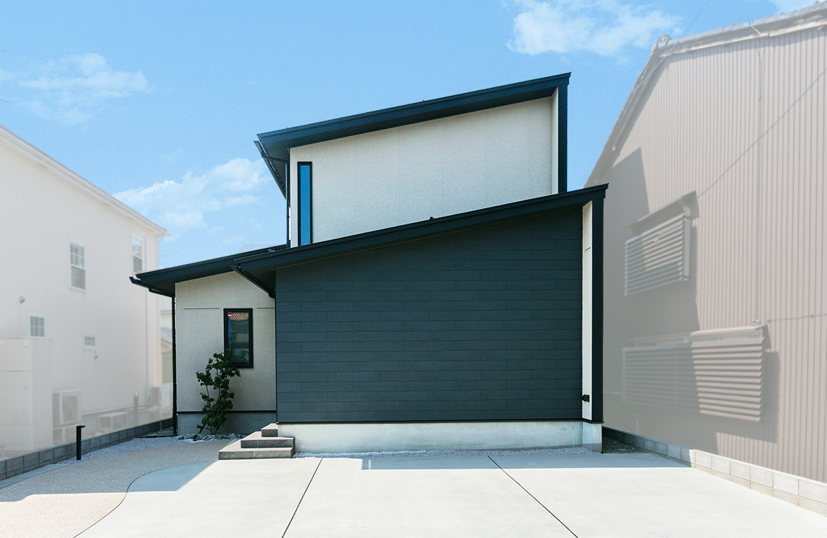 LAP-WALLと吹付材の素材が築く上質な外観デザイン